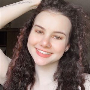 Meet your Posher, Shailey